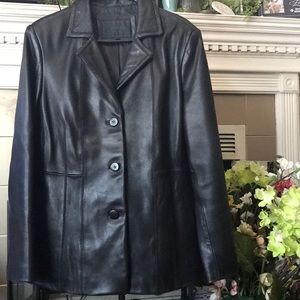 Avanti New York Poshmark